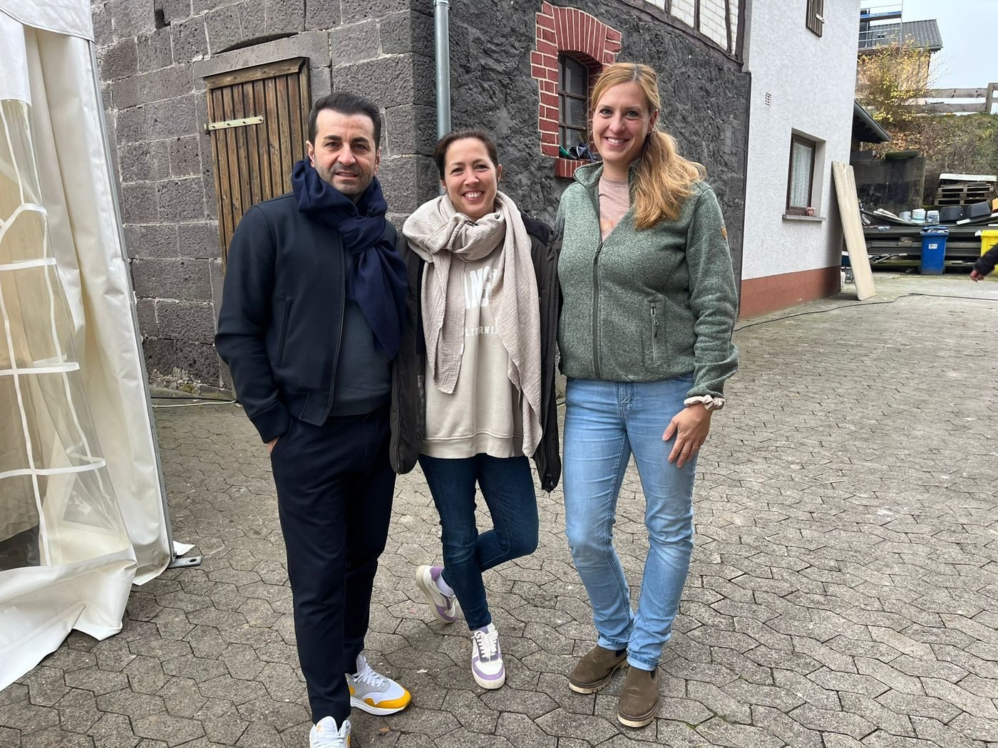 Ali Güngörmüş zu Besuch auf dem Hof